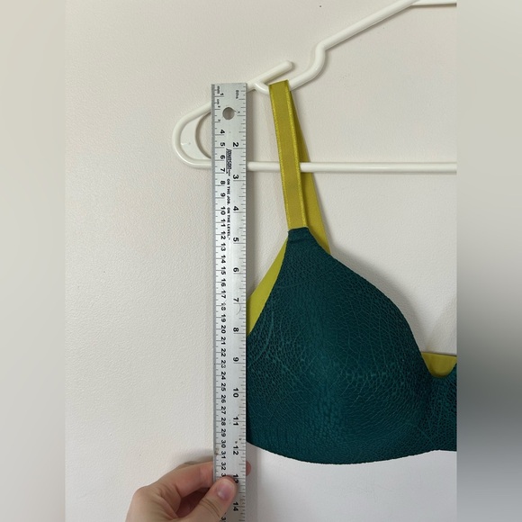 Knix Wingwoman Green Lace Wireless Bra Size 5 - Picture 2 of 8